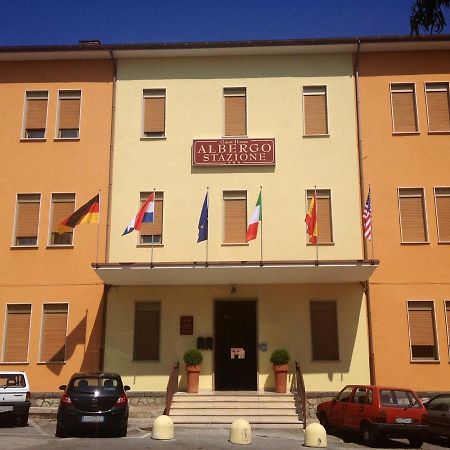 Albergo Stazione Sapri Exteriör bild